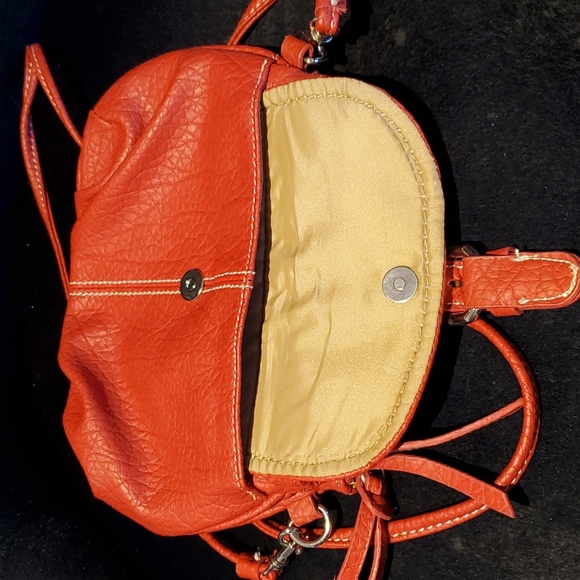 Kelly & Katie 5 compartment mini bag - Picture 3 of 8